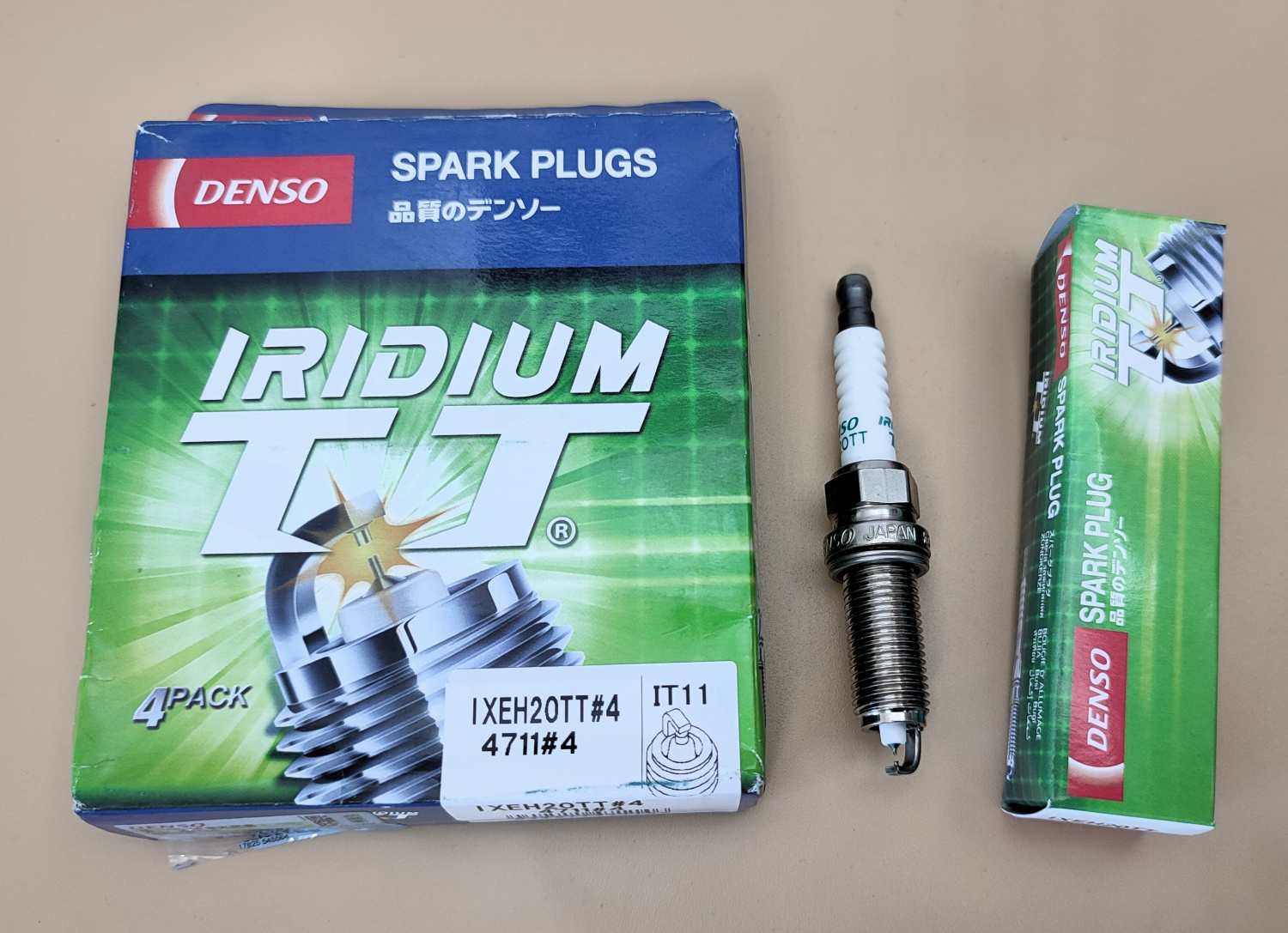 Свеча зажигания DENSO: IXEH20TT