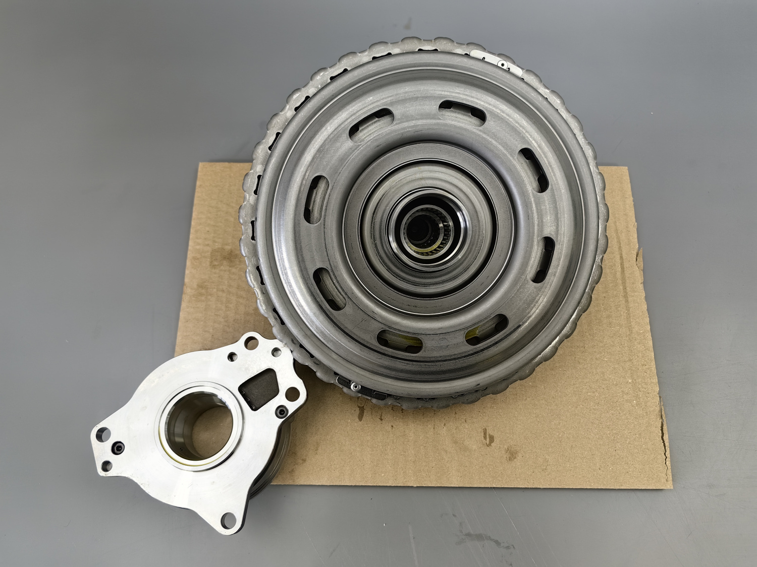 КОРЗИНА СЦЕПЛЕНИЯ В СБОРЕ 41000-2N610 KIA / HYUNDAI 2