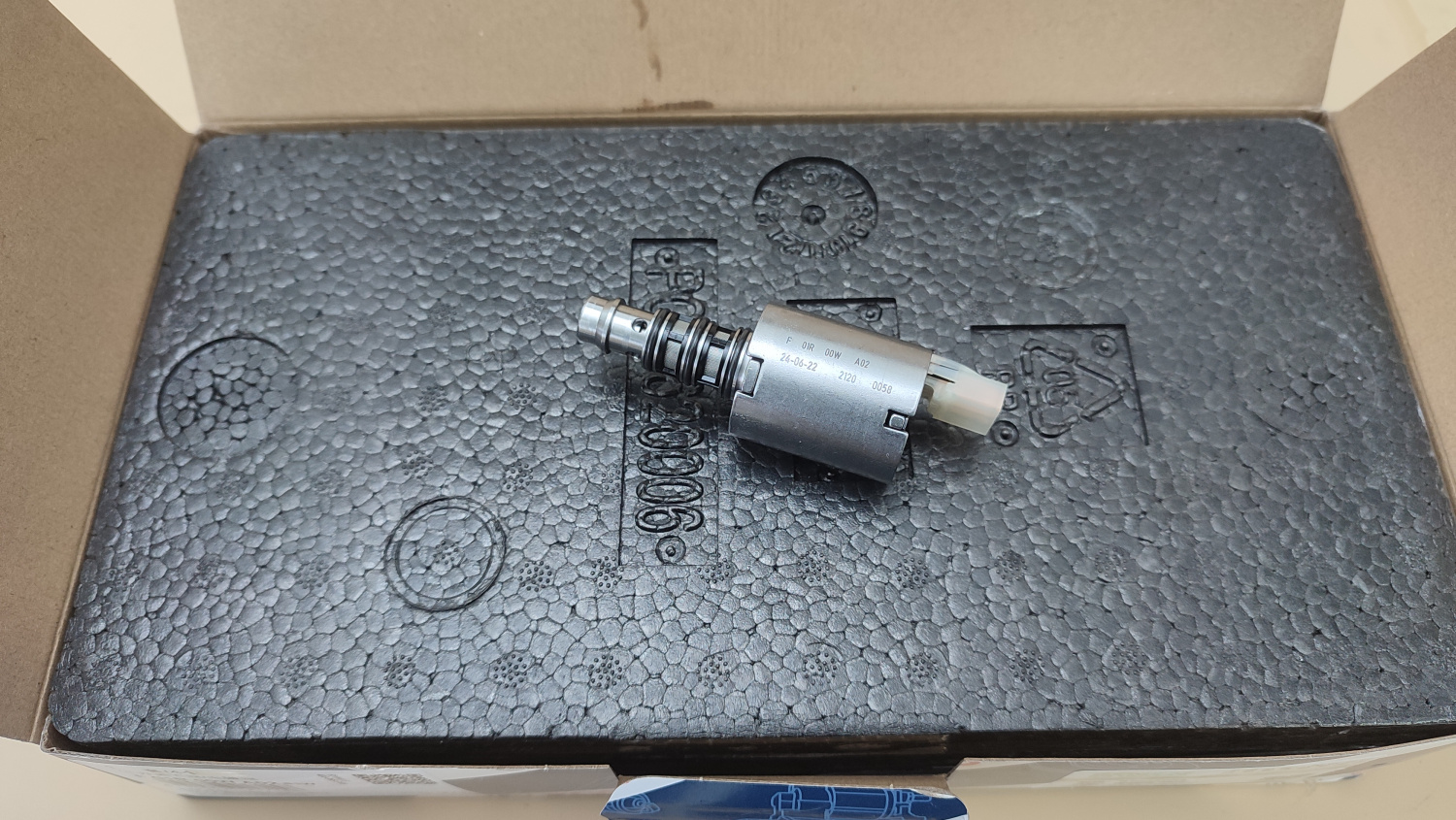 СОЛЕНОИД DQ200 BOSCH F01R00WA02 (Белый) 1