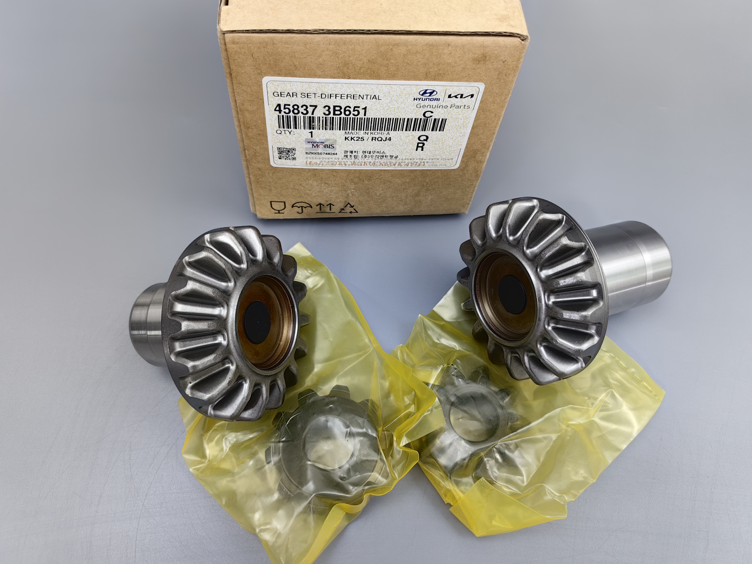 Комплект шестерен дифференциала 45837-3B651 HYUNDAI/KIA 
