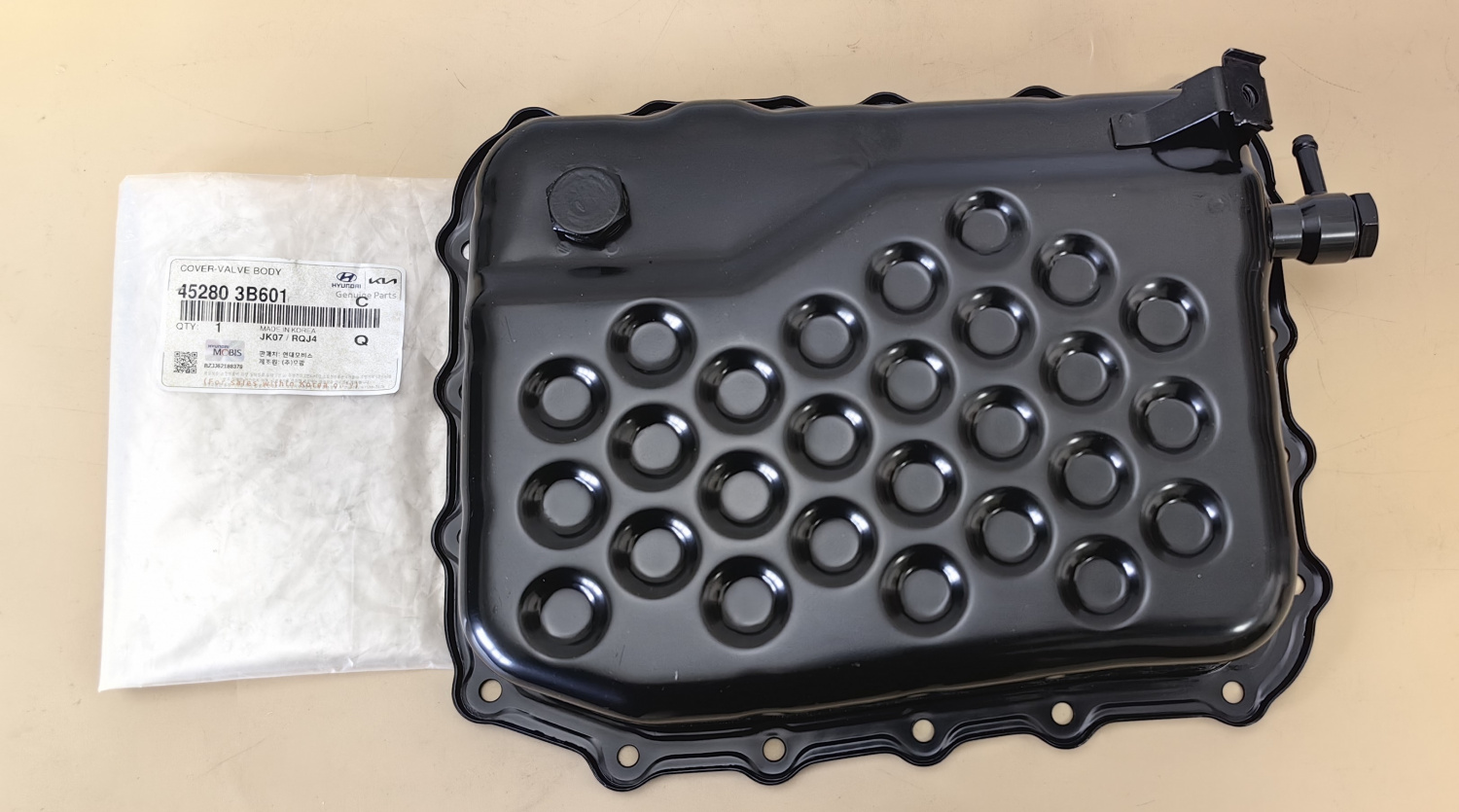 БОКОВАЯ КРЫШКА 45280-3B601 KIA / HYUNDAI