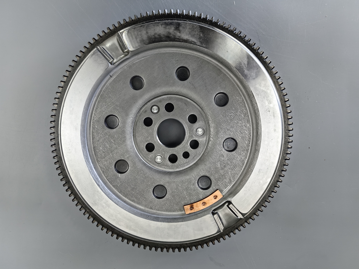 Двухмассовый маховик 23200-2B590 HYUNDAI/KIA 3